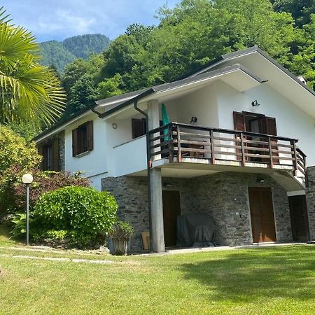 Villa Fontanedo Colico Exteriör bild